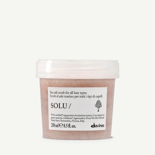 Davines - Essential Haircare SOLU Sea Salt Scrub